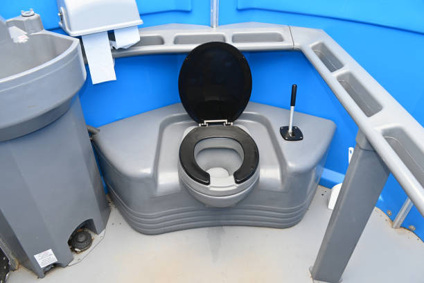 Best Portable toilet rental cost  in Newburgh Heights, OH